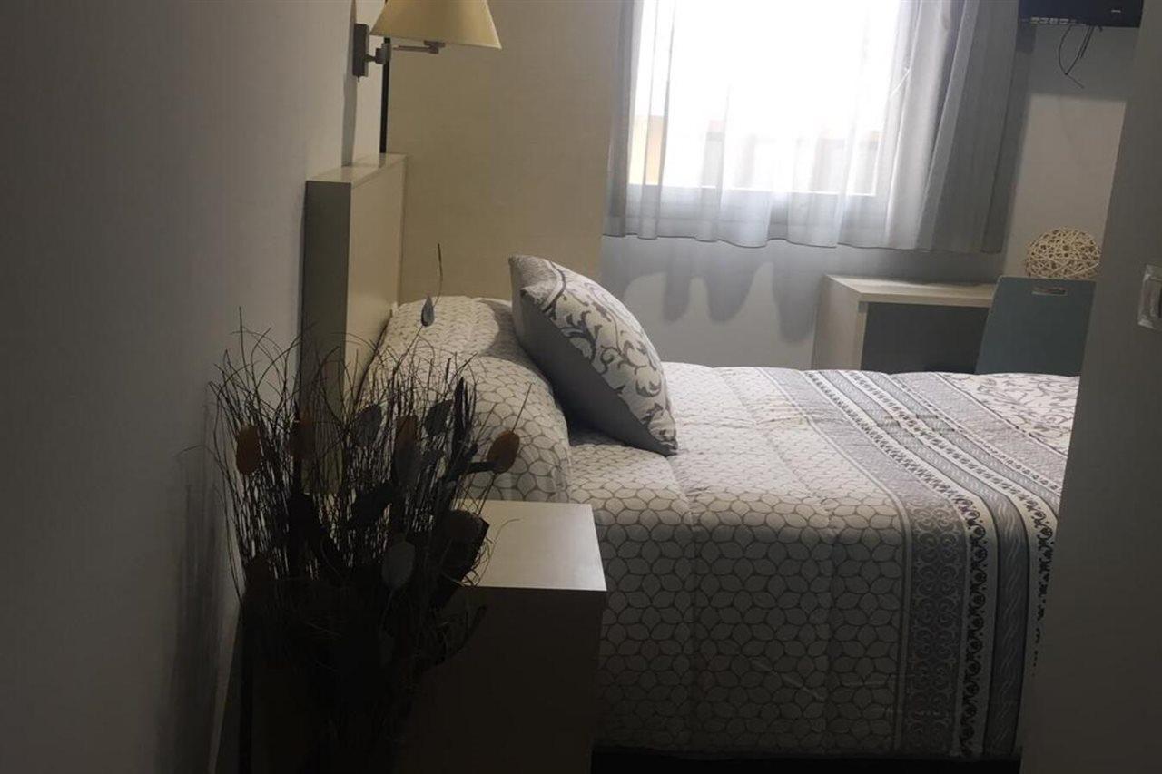 Hotel Hm Alfaro Kültér fotó