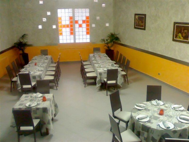 Hotel Hm Alfaro Étterem fotó