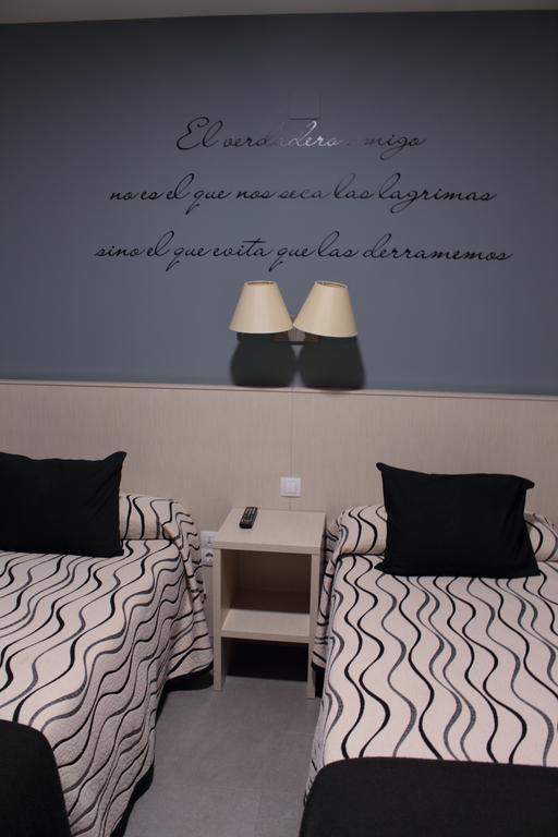 Hotel Hm Alfaro Kültér fotó